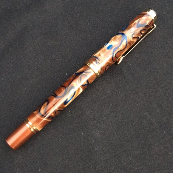Pelikan Pen - Picture 2 of 8
